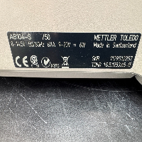 Mettler Toledo AB104-S Analytical Balance image 3